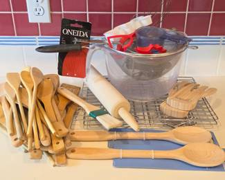 Lot #200 - Wooden Cooking Utensils Set with Natural Grocers Bamboo Salad Servers and Baking Accessories