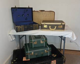 Vintage suitcases 