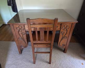 Funky desk with bookshelves