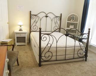Queen bed
