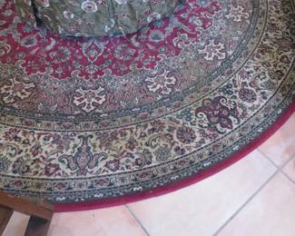 Round rug