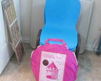 Lifetime Brand child's table and chairs, Princess Playhouse