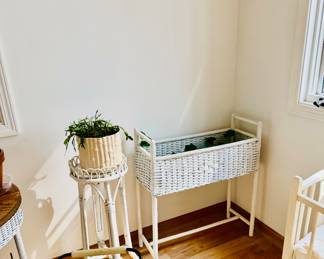 WICKER