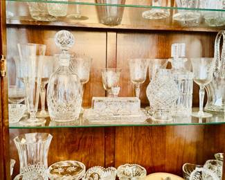 CLEAR GLASS
