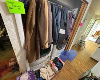 Men’s medium coats, shirts, dress pants
