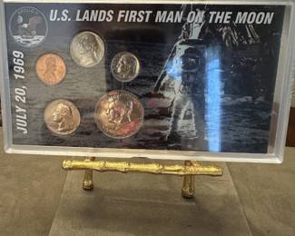 US Lands First Man on the Moon set, 7/20/1969