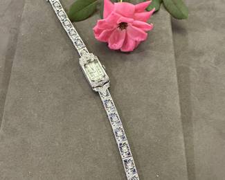 Stunning Ladies Art Deco Diamond & Sapphire Gruen watch in working condition, 14k.
