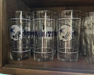 Set 8 Vintage Dallas Cowboys Glasses