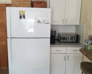 Whirlpool refrigerator mfg. 7/12