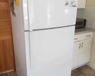 Whirlpool refrigerator mfg. 7/12