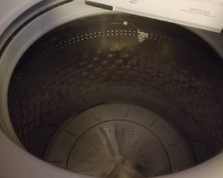 Maytag washing machine with stainless steel drum