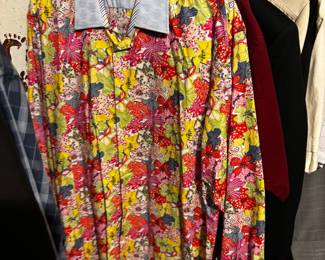 Lots of clothes coming up, some NWT