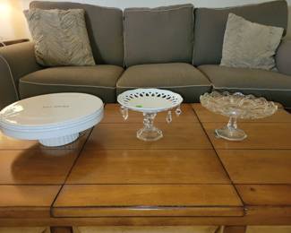 Cake plates
