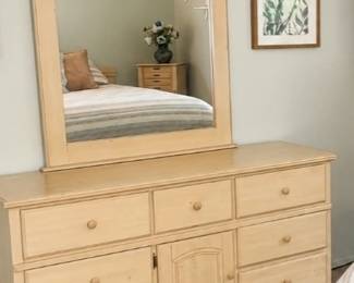 Light wood dresser with mirror . (Mirror 47x38.5"  Dresser 58"x30.5x18.5 (mirror)