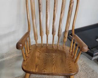Solid oak COMFORTABLE rocking chair
