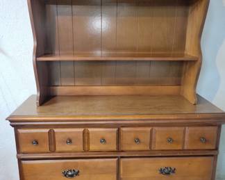 Vintage dresser with separate hutch