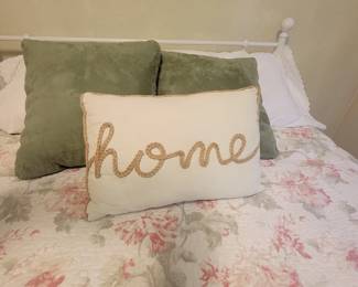 decorative pillows