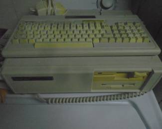 Vintage Tandy Computer 1000