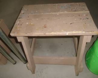 Arts and crafts table