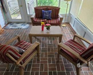 Outdoor patio set