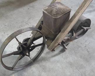 Antique Planet Jr. seed planter