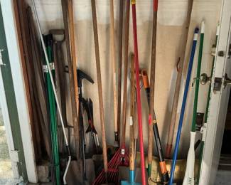 Long handles tools