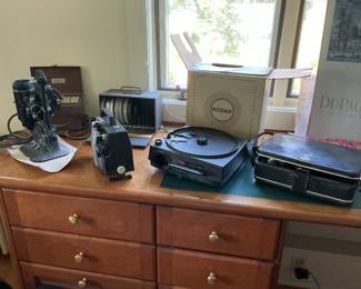 Reel to reel machines. Slide carousel machine, binoculars