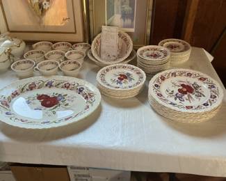 Wedgewood Corn flower dishes