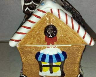 Oreo House Cookie Jar