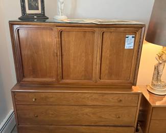 American of Martinsville MCM Highboy Dresser 