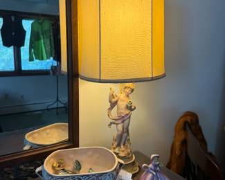 Decorative Table Lamp 