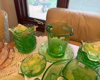Vtg Glassware