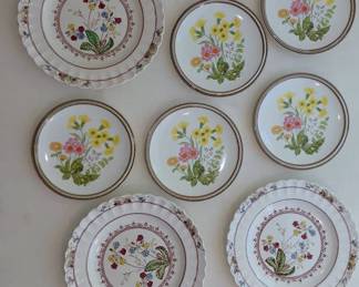 Slice Of The 70s Floral Spode And Mikasa Plates