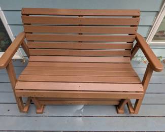 Sturdy Outdoor Glider Bench Dense Plastic recycled material