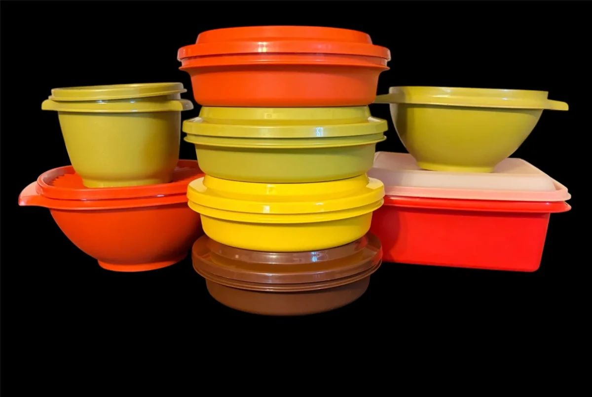 12 Vintage Harvest Colored Tupperware