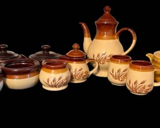 Vtg Homer Laughlin Casserole Dish  More Stoneware