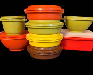 12 Vintage Harvest Colored Tupperware