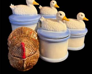 Vtg Feathered Friends Kitchen Collectibles