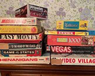 Vintage Popular Culture Board Games