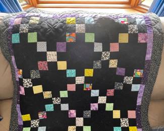 Smaller Qullt=Table Cover?