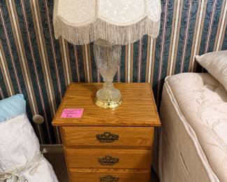 Pair of end tables and matching lamps
