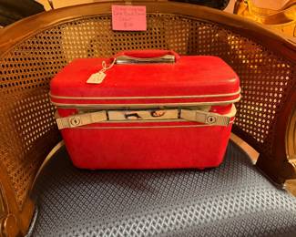 Samsonite Red MCM train case