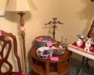 Maple round MCM end table