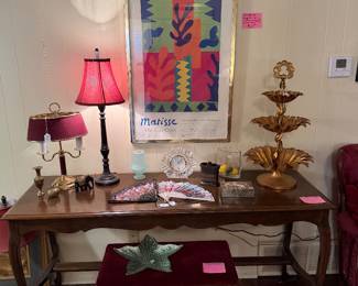 Sofa table, lamps, decor, vintage framed art