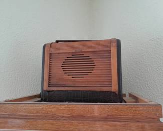 Vintage radio