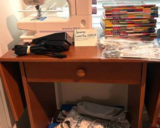 Janome CoverPro 1000CPX coverstitch machine