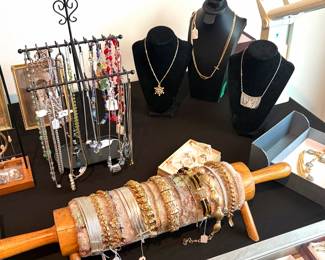 Collection of jewelry 