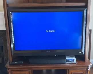 003 Hooker Furniture Lighted Entertainment Cabinet With Vizio 42 TV With Remote And Bose Sound Bar