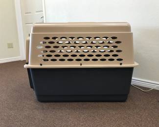Large Petmate Dog Crate