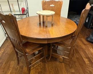 Antique Oak Pedestal Dining Set with Three Chairs